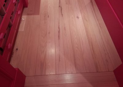 Laminate flooring in wide plank look